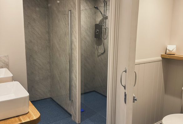 facilities campsite Derbyshire toilets showers